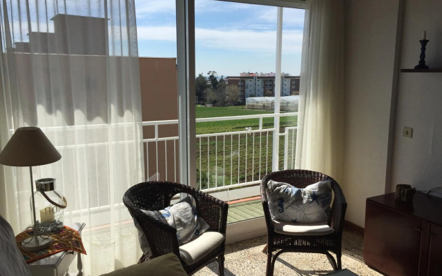 Oasis Close Barcelona Pool Tennis Beach