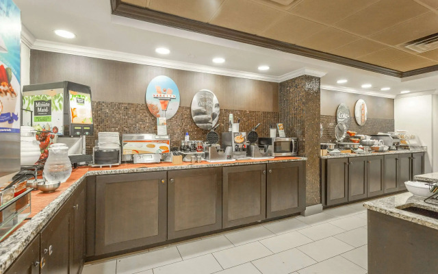 Inn at the Peachtrees, Ascend Hotel Collection