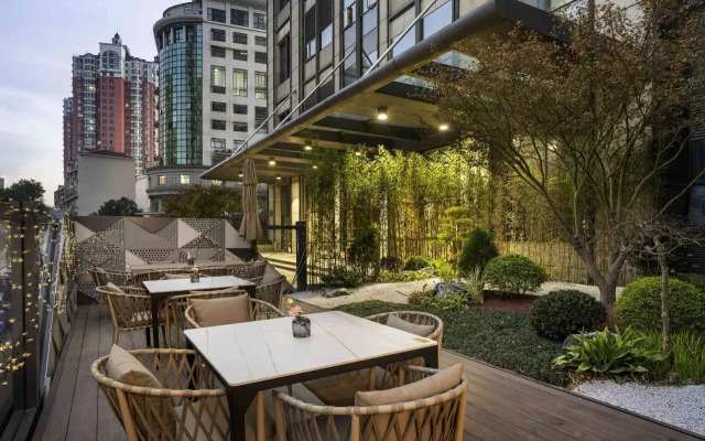 Novotel Shanghai Jingan