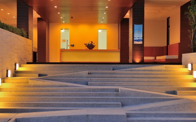 The Oriental Beach Pool Villa and Village