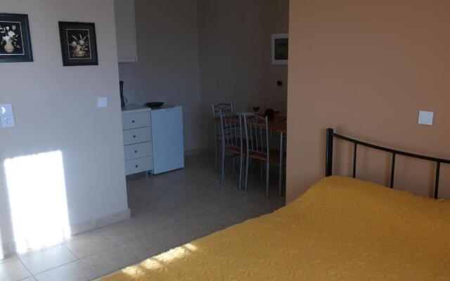 Armiriki Apartments