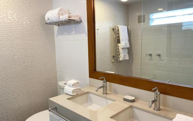 LUXURY 2BR In San Isidro