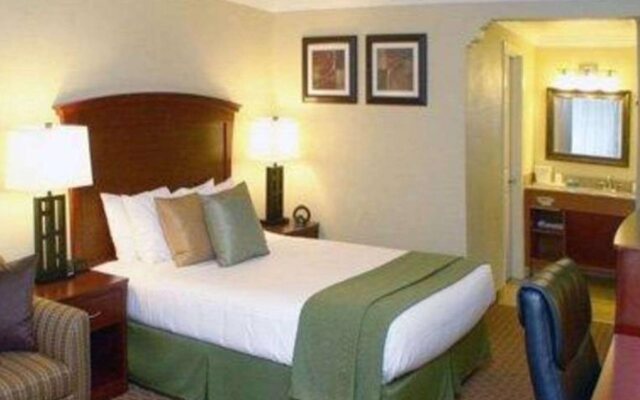 Quality Inn & Suites, Santa Cruz Mountains