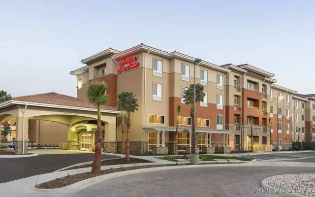 Hampton Inn & Suites San Bernardino