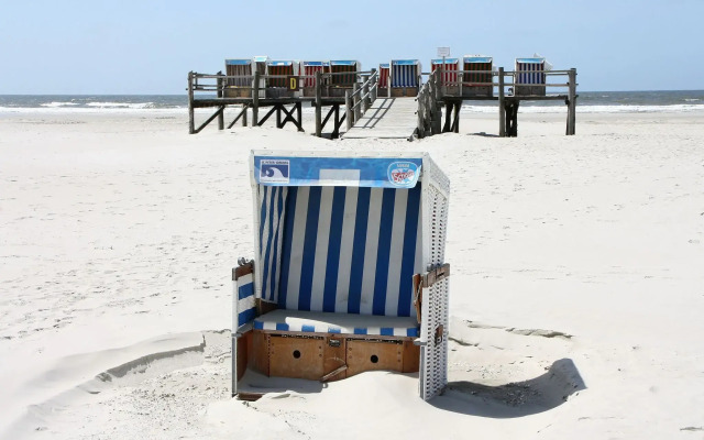 Semi-detached house, St. Peter-Ording