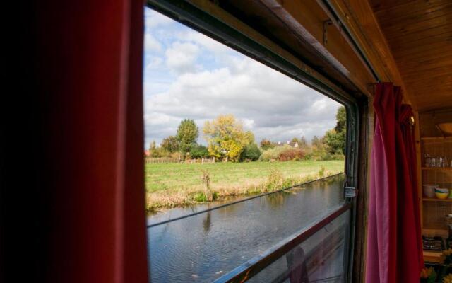 Houseboat Vinkeveen