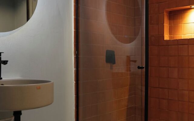 Leviu by Bernalo Hotels