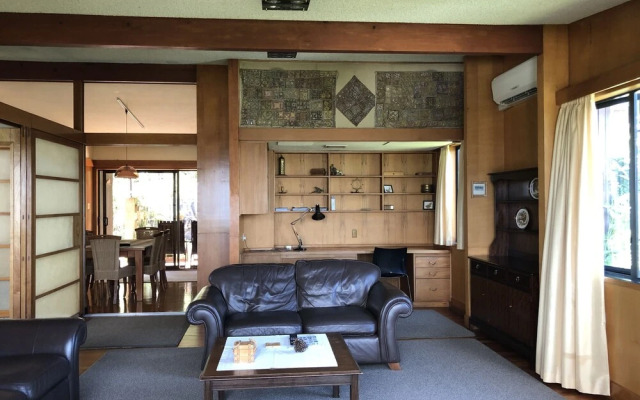 Mount Hobson Apartments