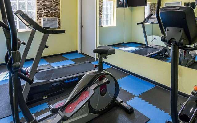 Econo Lodge Inn & Suites Natchitoches