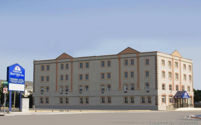 Americas Best Value Inn - Detroit/Dearborn