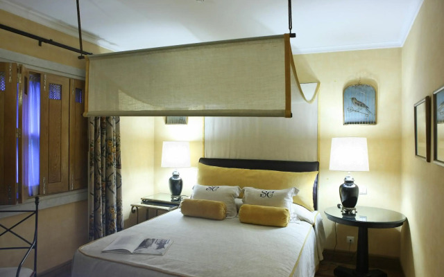 Solar Do Castelo, a Lisbon Heritage Collection