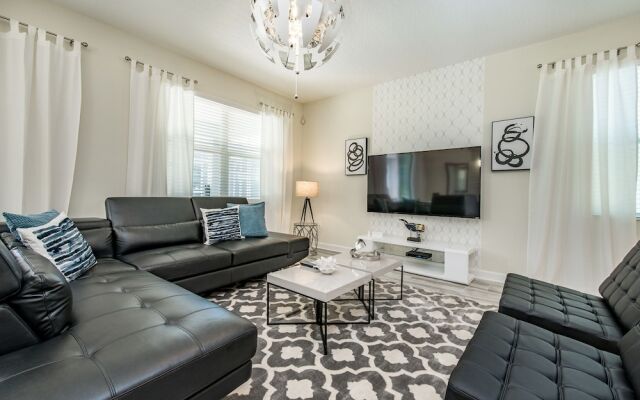 1554 Observer Lane