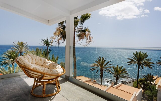Deva Beach Boutique Apartments