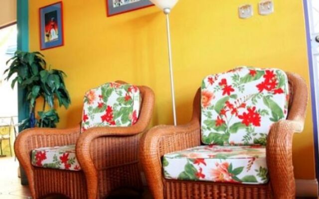 Forty Winks Inn