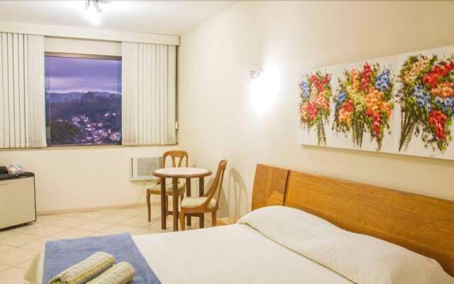 Hotel Dominguez Master