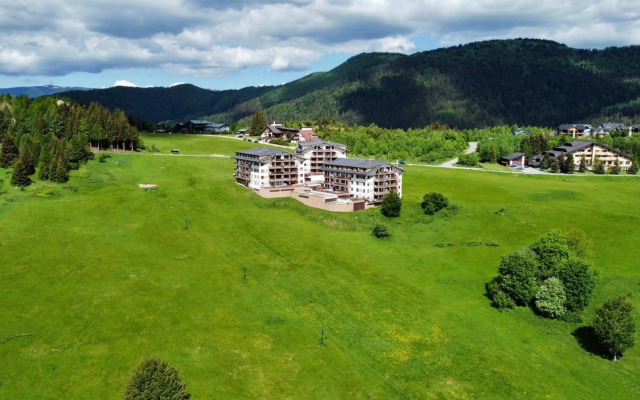 MJ Apartments Panorama