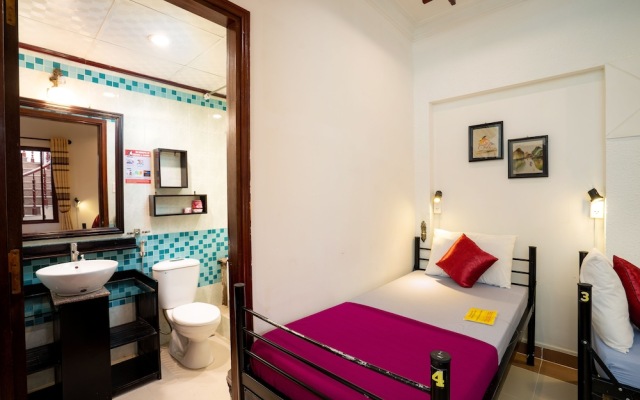 Tribee Ede Central Hostel