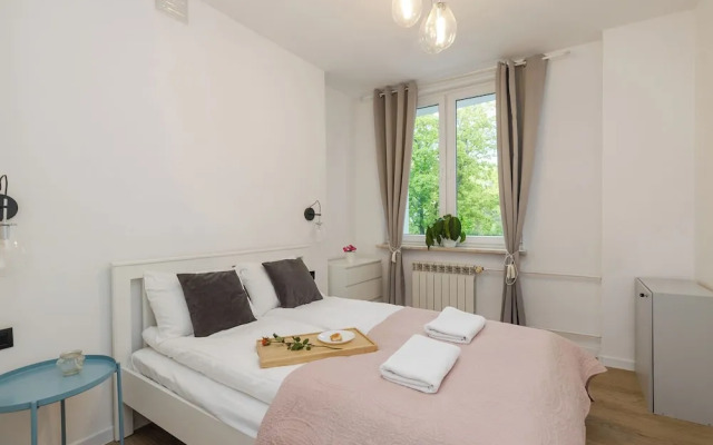 ShortStayPoland Stępińska B181