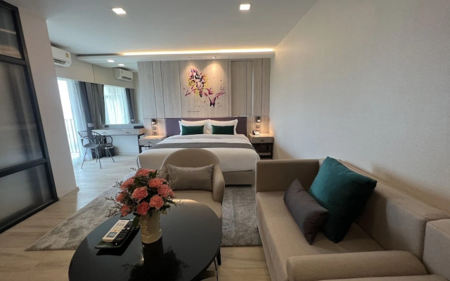 ARNI Skye Hotel