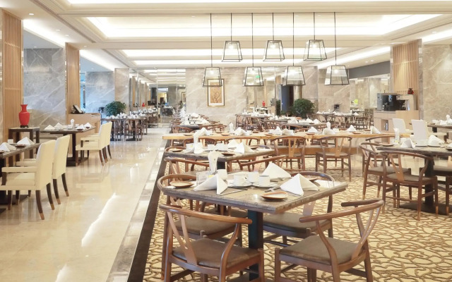 Fuzhou Lakeside Hotel