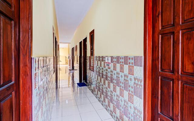 Dhoho Family Guest House by Oyo Rooms