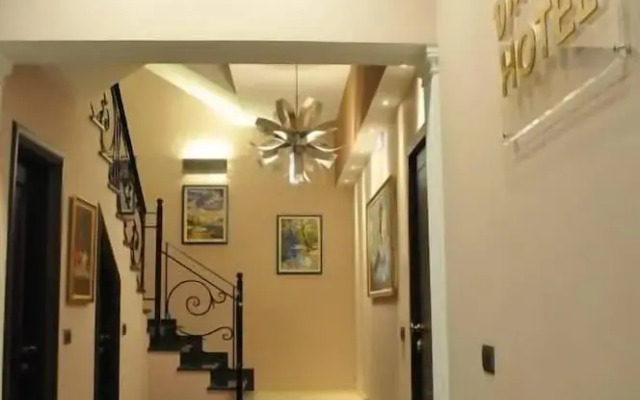 Dreams Hotel