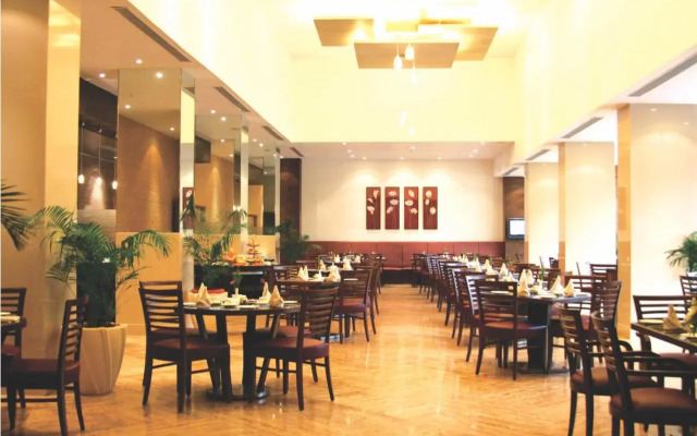 The Retreat Hotel & Convention Centre