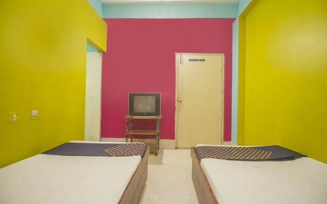 SPOT ON 48821 Hotel Chitra