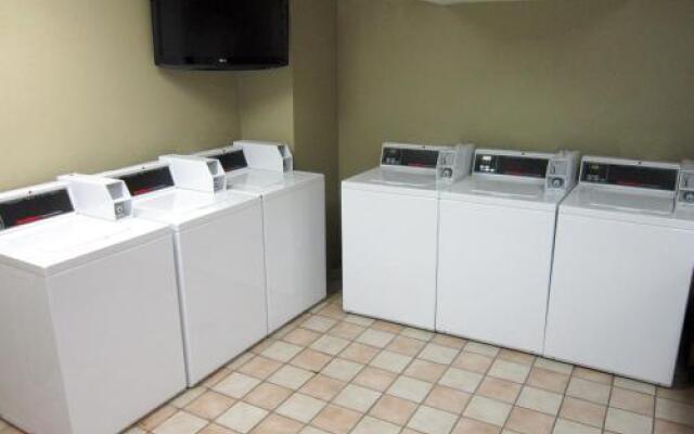 Homestead Studio Suites Orlando - John Young Parkway