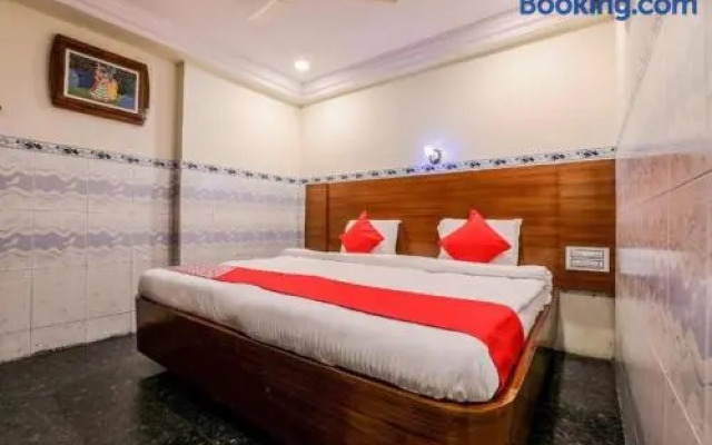 OYO Hotel Sitara Grand