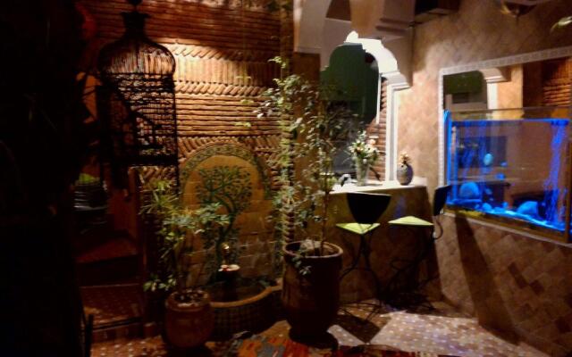 Riad CharCam - Adults Only