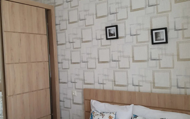 Vazi Aparthotel