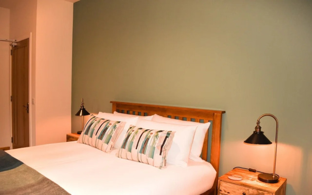 Orchy Bank House