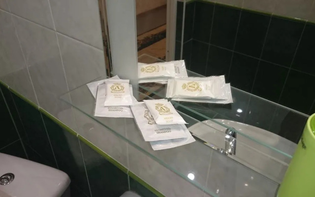 Mini Hotel California