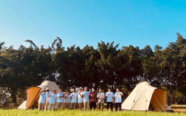 ALIVE Glamping Base