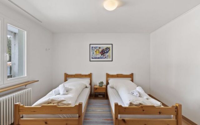 Nr.05 Haus Sursilvana