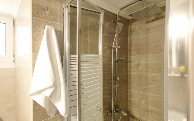 Villa Nikos in Megala Chorafia