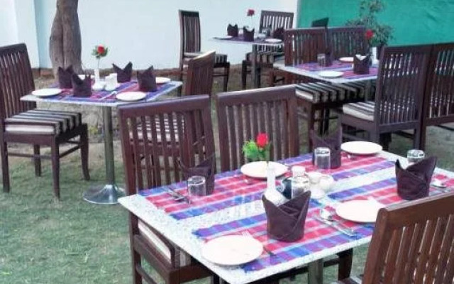 Hotel Dolphinn Agra