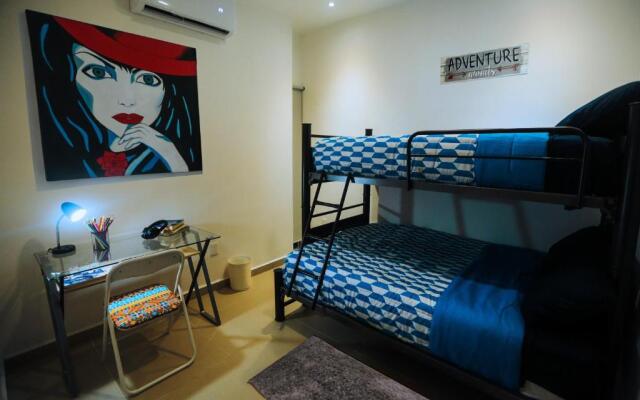 Casa Rosa Smart House