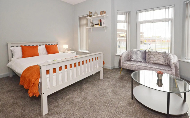 Townhouse Plus @ 301 West Street Crewe