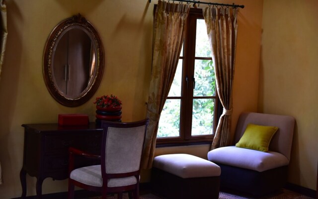 Baan Khun Ying Retreat