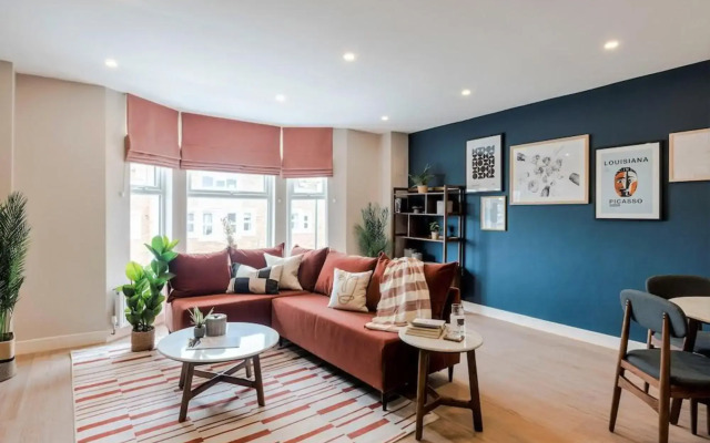 Your Apartment Shepherd's Bush