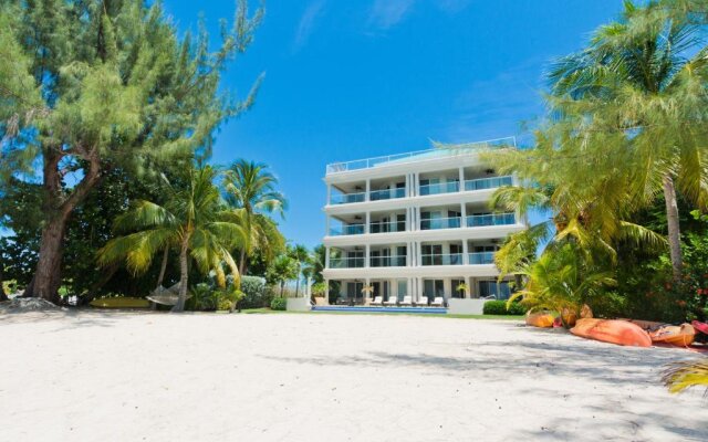 Sea Breeze, Grand Cayman