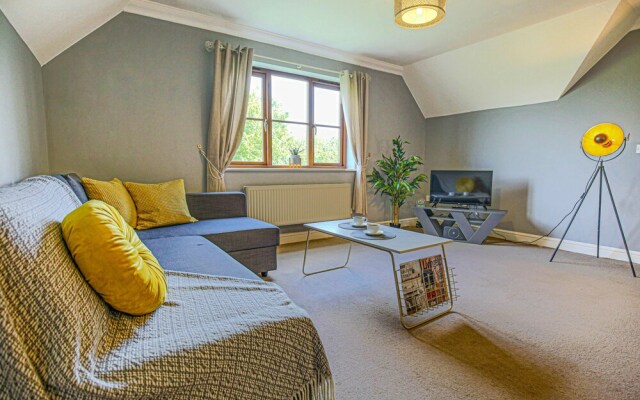 Executive Monkston Apartment