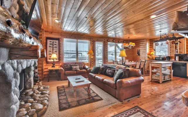 Deer Valley Comstock Lodge