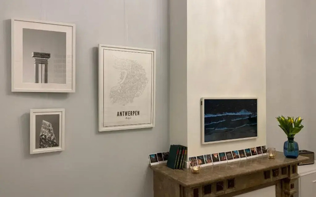 Romantic apartment in most trendy central hotspot +Breakfast