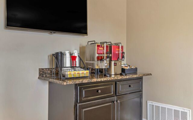 Best Western Brady Inn