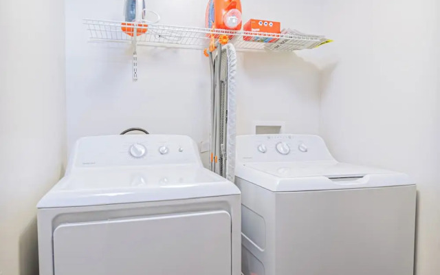 Modern Columbus Haven Military