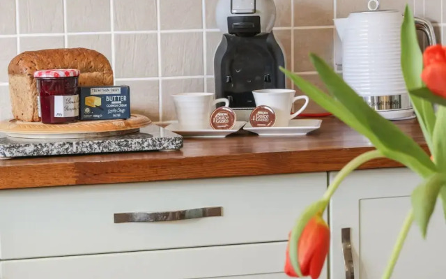 Honeysuckle Cottage