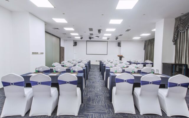 Shenzhen Bay Hisoar Hotel